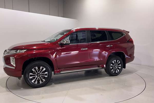 2022 Mitsubishi Pajero Sport Exceed QF