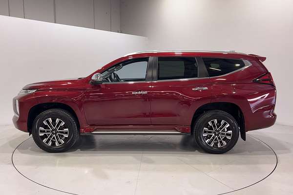 2022 Mitsubishi Pajero Sport Exceed QF