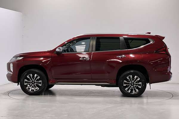 2022 Mitsubishi Pajero Sport Exceed QF
