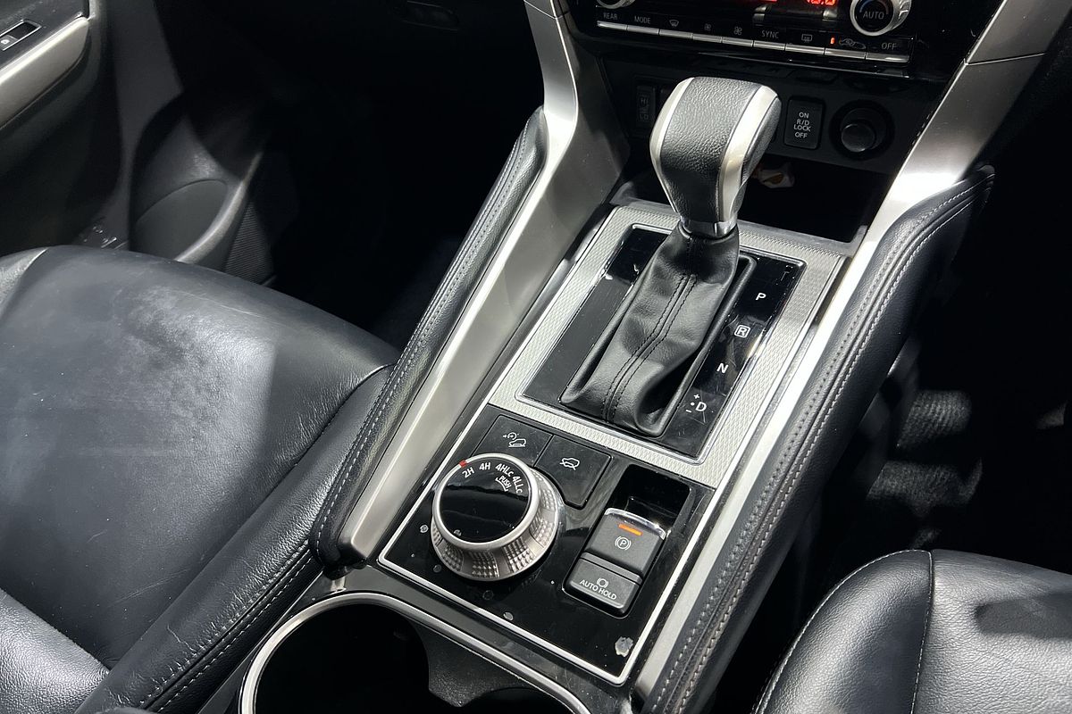 2022 Mitsubishi Pajero Sport Exceed QF