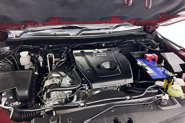 2022 Mitsubishi Pajero Sport Exceed QF