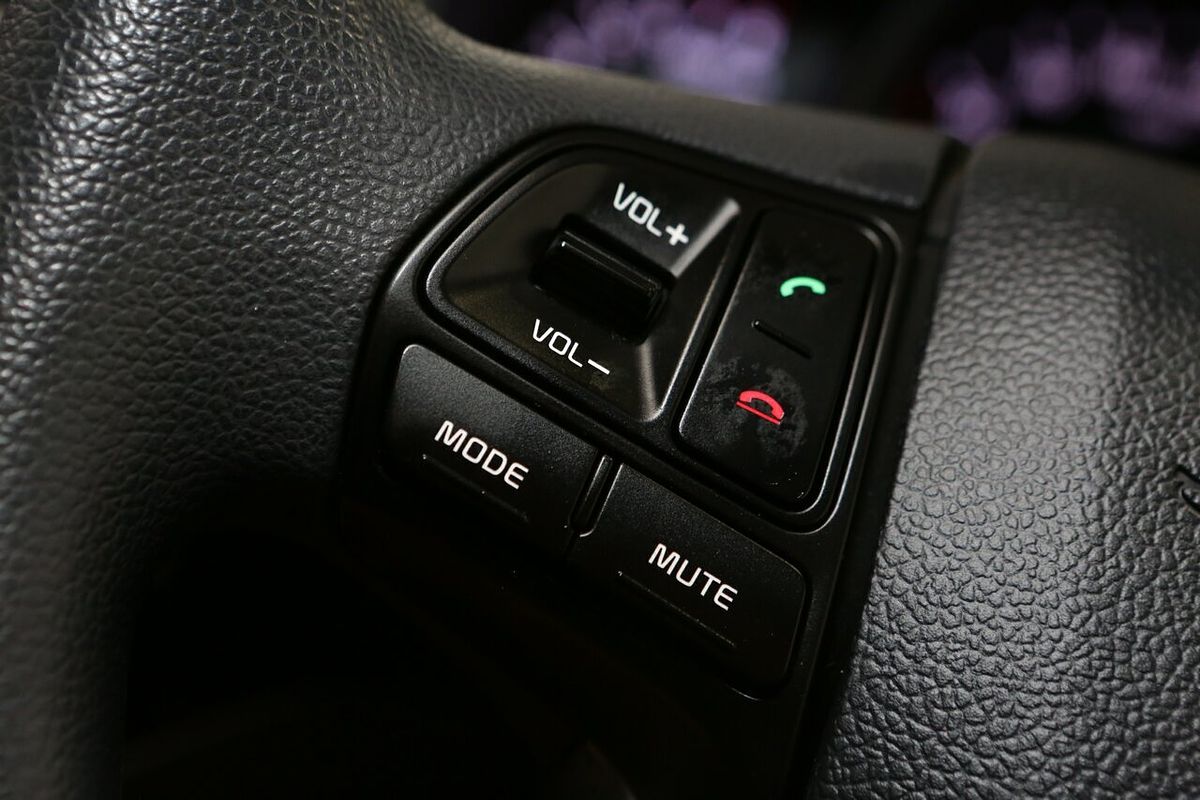 2016 Kia Rio S UB