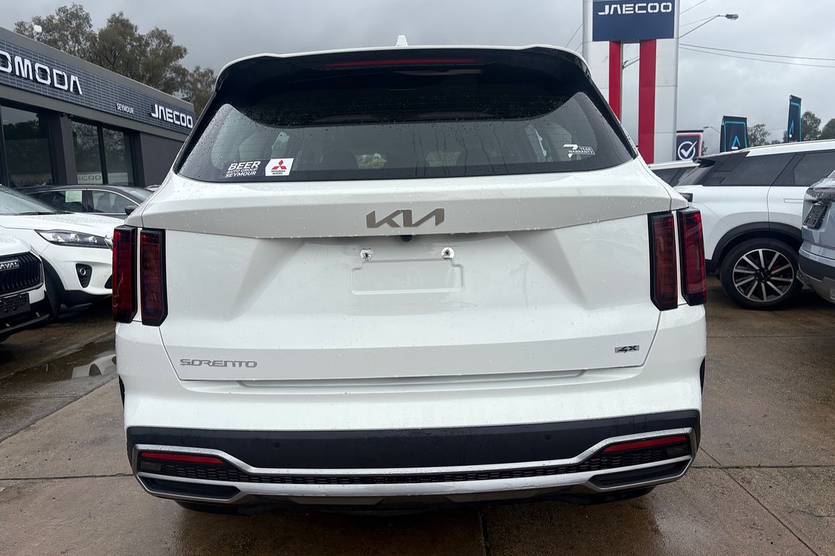 2023 Kia Sorento S MQ4