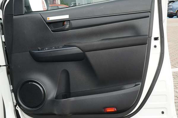 2024 Toyota Hilux Workmate GUN125R 4X4