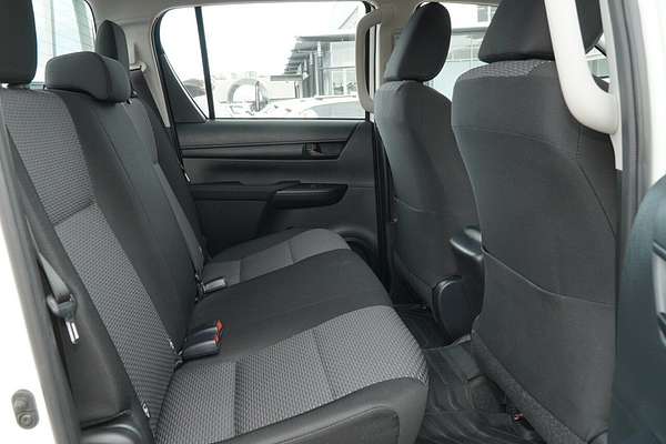 2024 Toyota Hilux Workmate GUN125R 4X4