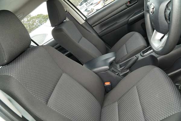 2024 Toyota Hilux Workmate GUN125R 4X4