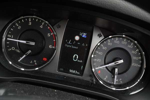 2024 Toyota Hilux SR 48V GUN126R 4X4