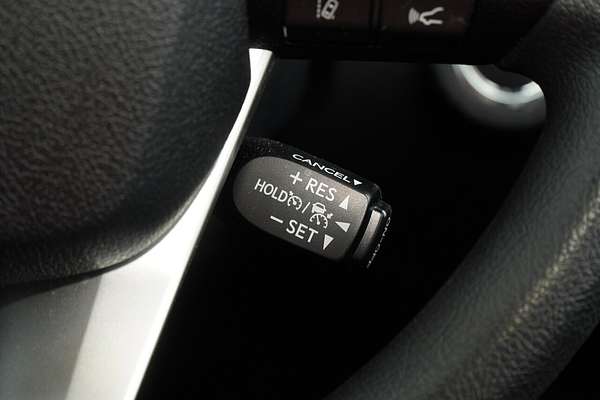 2024 Toyota Hilux SR 48V GUN126R 4X4