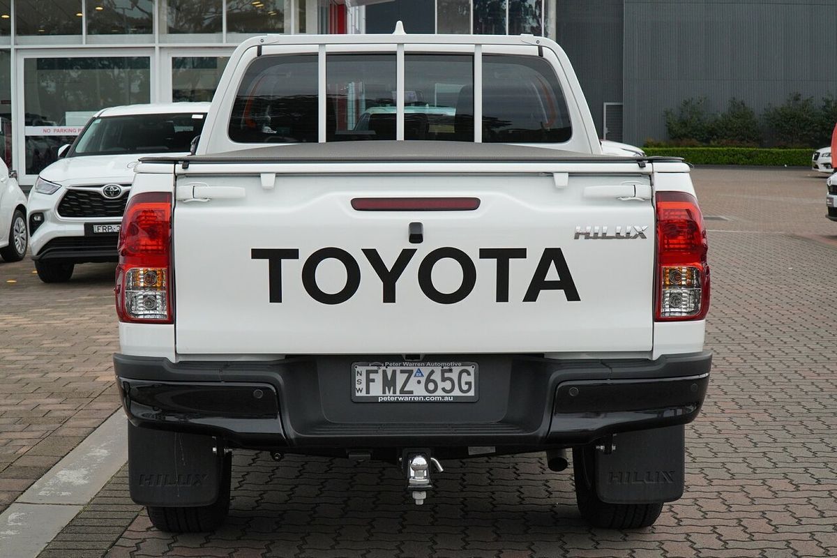 2024 Toyota Hilux SR 48V GUN126R 4X4