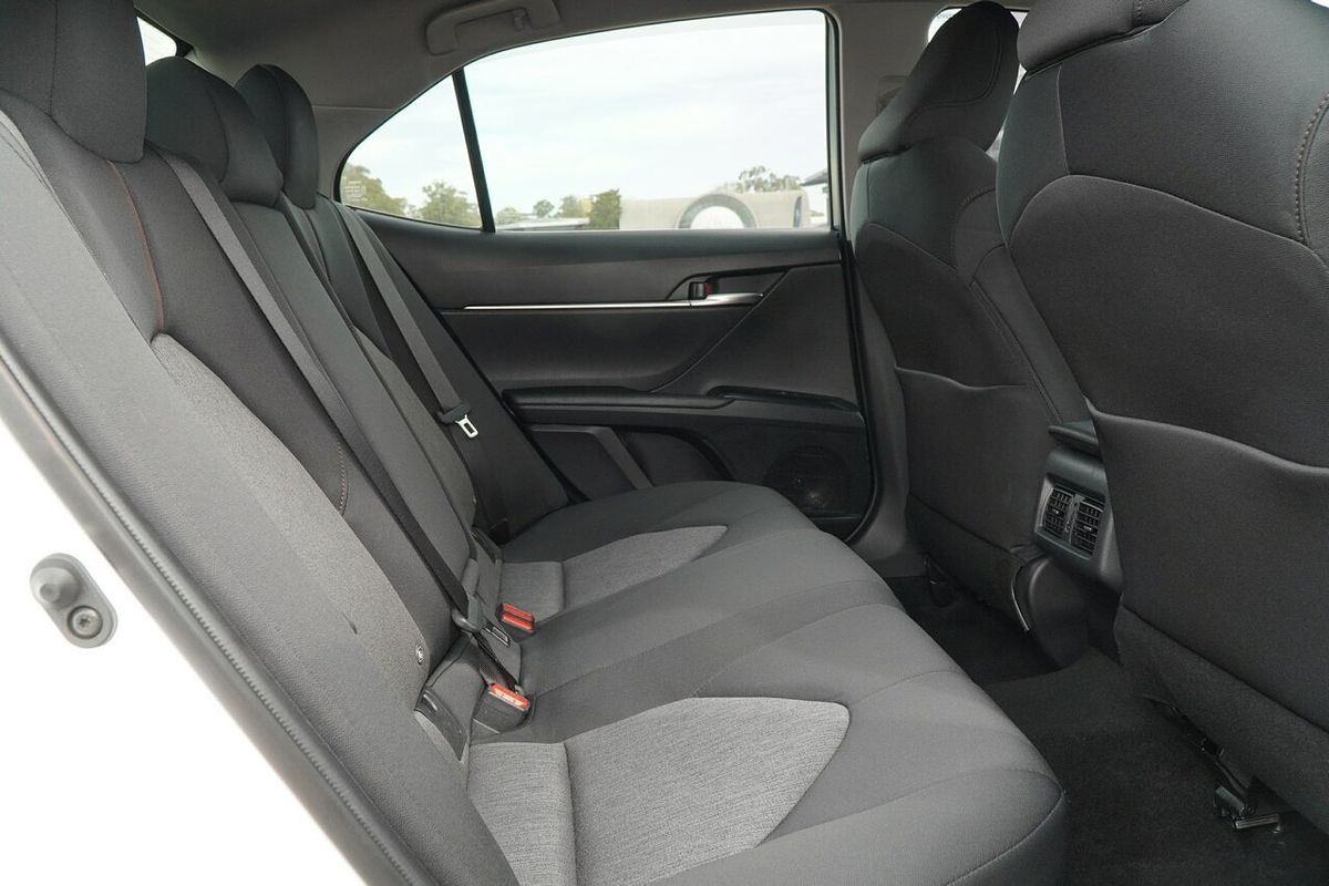 2020 Toyota Camry Ascent Sport ASV70R
