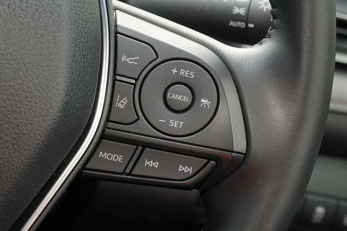 2020 Toyota Camry Ascent Sport ASV70R