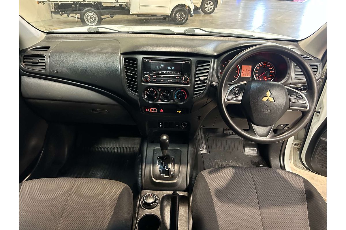 2015 Mitsubishi Triton GLX MQ 4X4