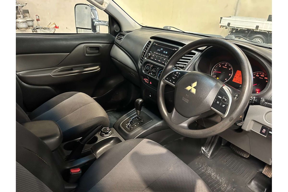 2015 Mitsubishi Triton GLX MQ 4X4