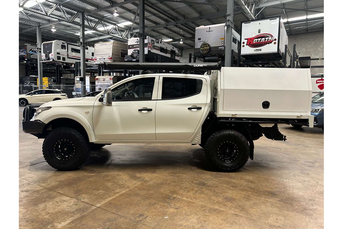2015 Mitsubishi Triton GLX MQ 4X4