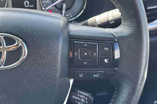 2021 Toyota Hilux SR5 GUN126R 4X4