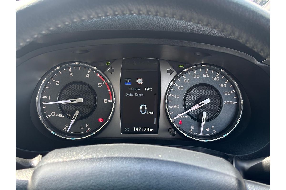 2021 Toyota Hilux SR5 GUN126R 4X4