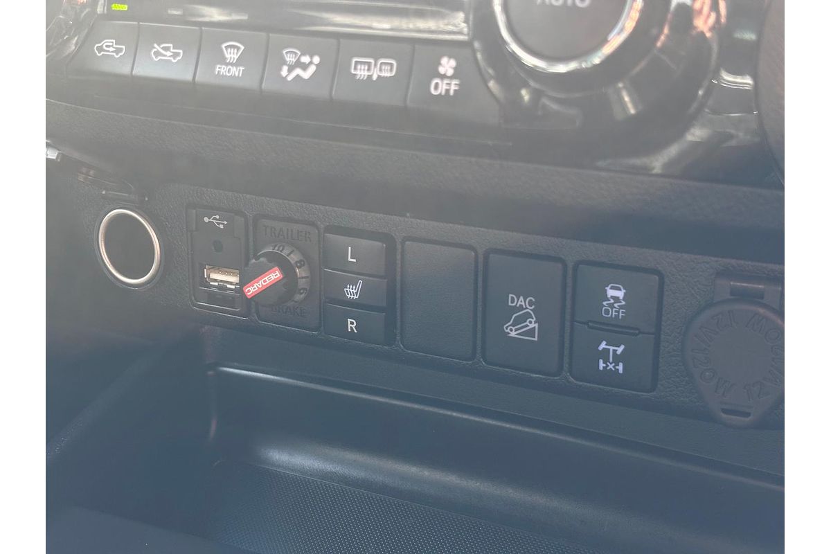 2021 Toyota Hilux SR5 GUN126R 4X4