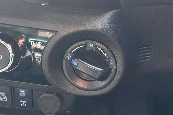 2021 Toyota Hilux SR5 GUN126R 4X4