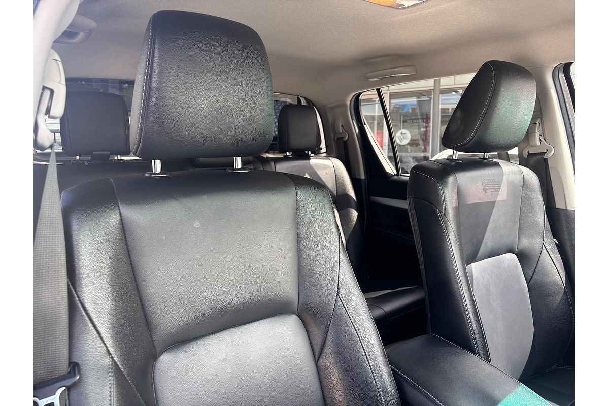 2021 Toyota Hilux SR5 GUN126R 4X4