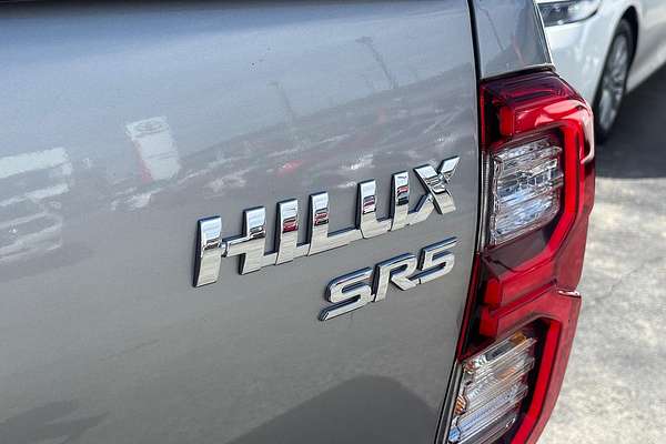 2021 Toyota Hilux SR5 GUN126R 4X4