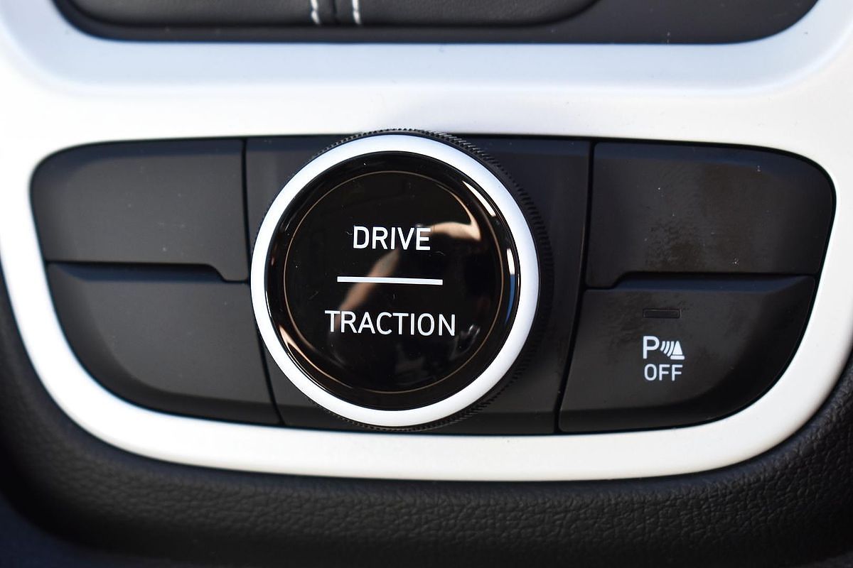 2025 Hyundai Venue Active QX.V5