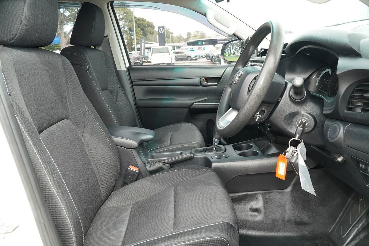 2019 Toyota Hilux Rugged GUN126R 4X4