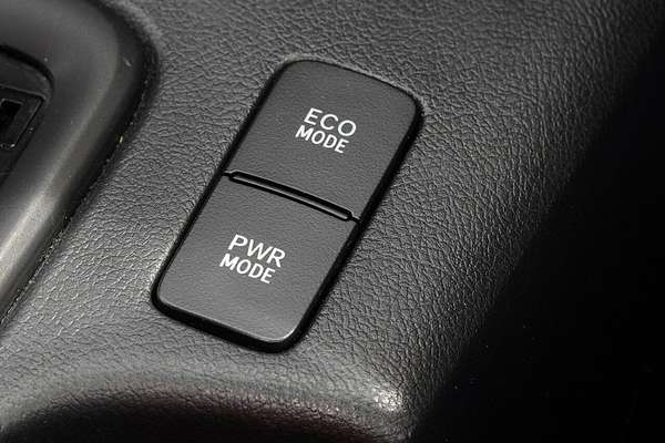 2019 Toyota Hilux Rugged GUN126R 4X4