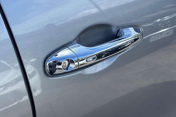 2021 Toyota Hilux SR5 GUN126R 4X4