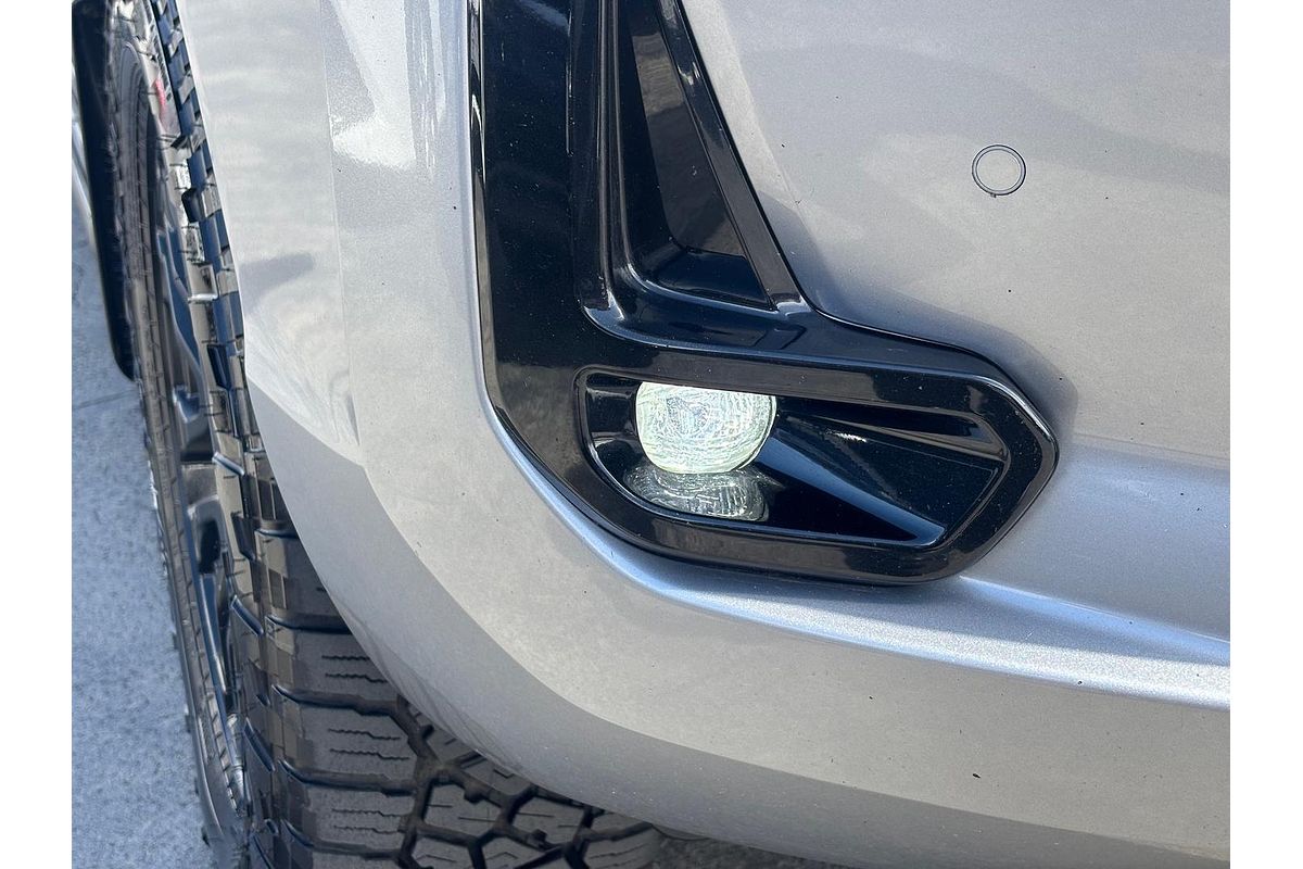 2021 Toyota Hilux SR5 GUN126R 4X4