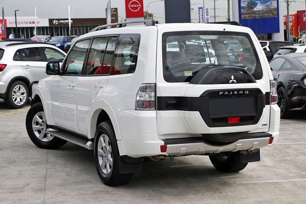2021 Mitsubishi Pajero GLX NX