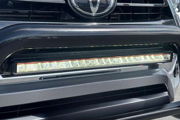 2021 Toyota Hilux SR5 GUN126R 4X4