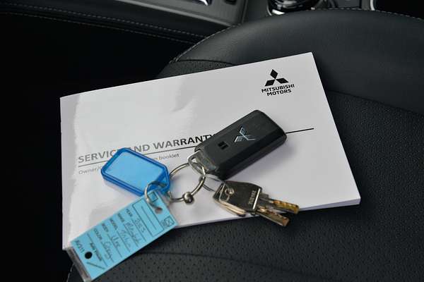 2023 Mitsubishi Triton Xtreme MR 4X4