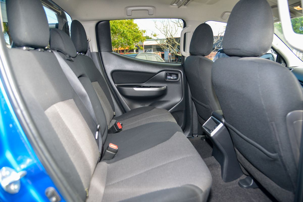 2021 Mitsubishi Triton GLS MR 4X4