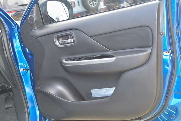 2021 Mitsubishi Triton GLS MR 4X4