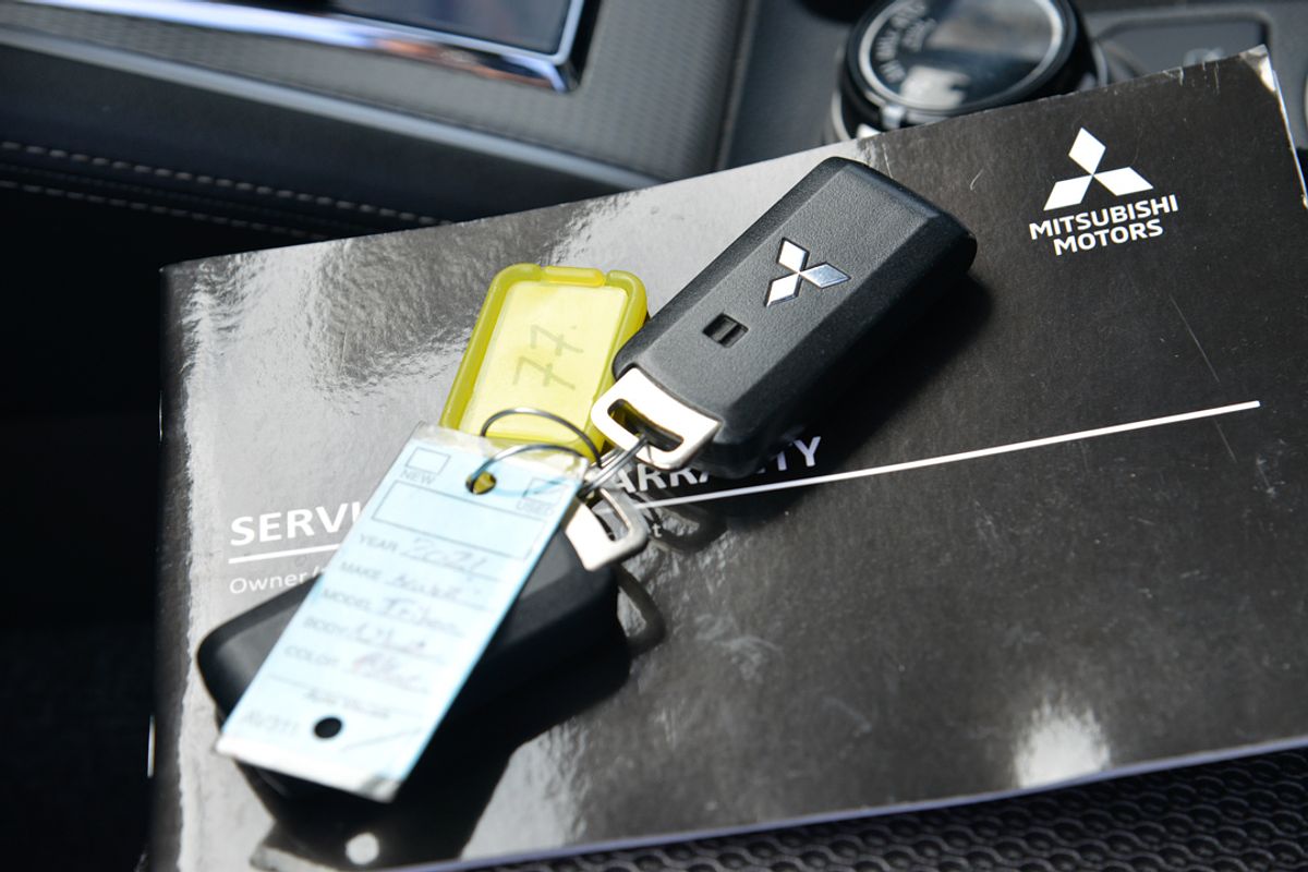 2021 Mitsubishi Triton GLS MR 4X4