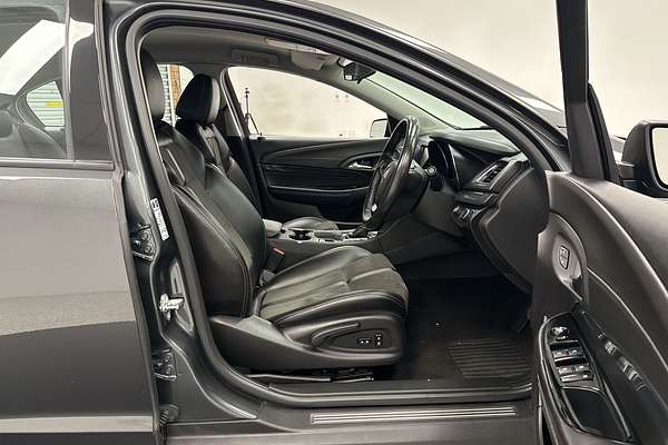 2017 Holden Commodore SV6 VF Series II