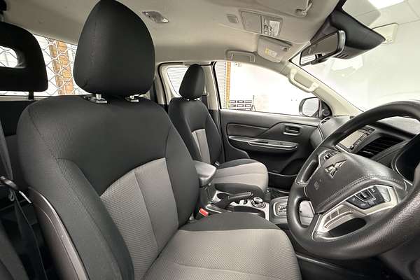 2020 Mitsubishi Triton GLX ADAS MR 4X4