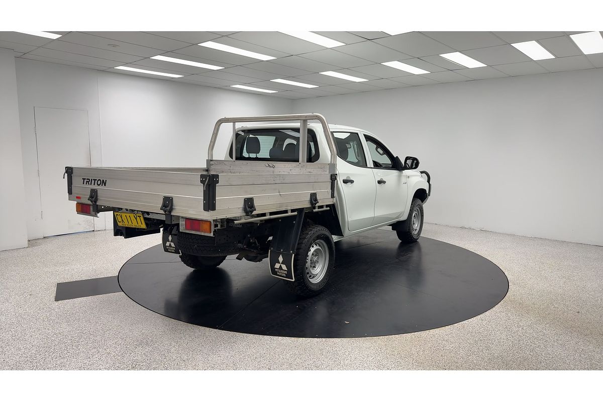 2020 Mitsubishi Triton GLX ADAS MR 4X4