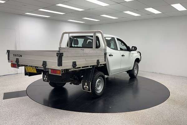 2020 Mitsubishi Triton GLX ADAS MR 4X4