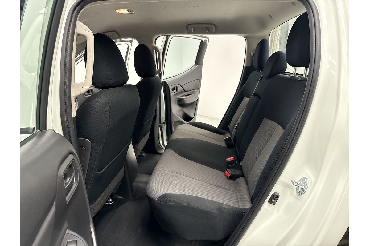 2020 Mitsubishi Triton GLX ADAS MR 4X4