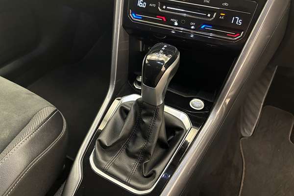2022 Volkswagen T-Roc 110TSI Style D11