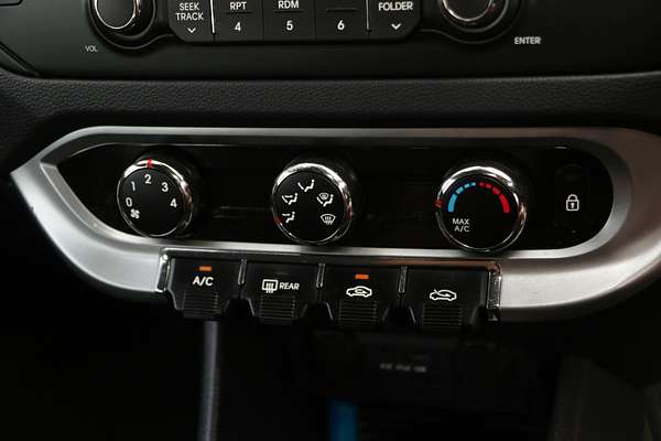2013 Kia Rio S UB