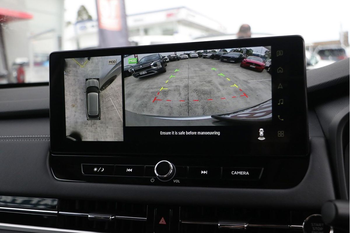 2025 Mitsubishi Outlander LS ZM