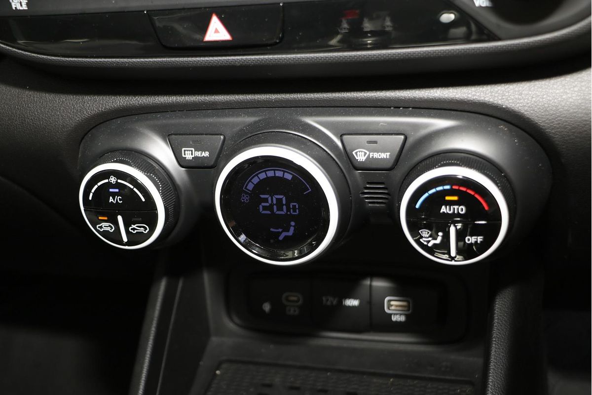 2024 Hyundai Venue Elite QX.V5