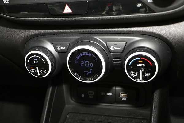 2024 Hyundai Venue Elite QX.V5
