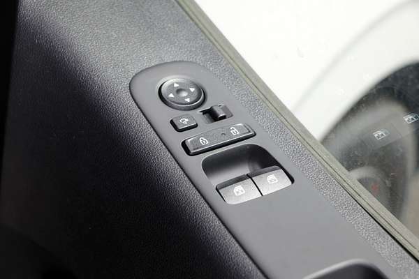 2025 Hyundai STARIA LOAD US4.V3