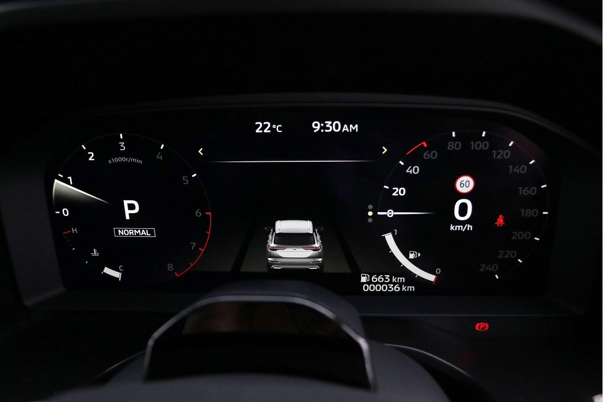 2025 Mitsubishi Outlander LS ZM