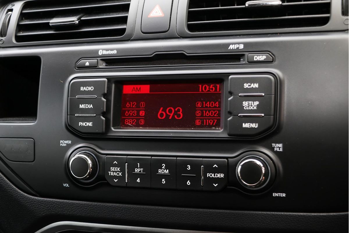 2013 Kia Rio S UB