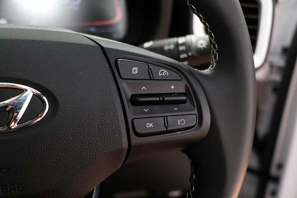 2024 Hyundai Venue Elite QX.V5