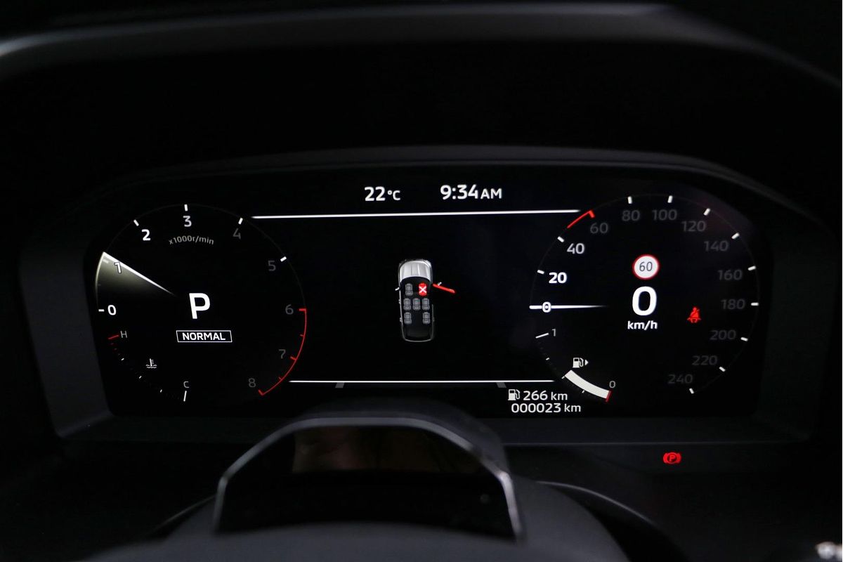 2025 Mitsubishi Outlander ES ZM